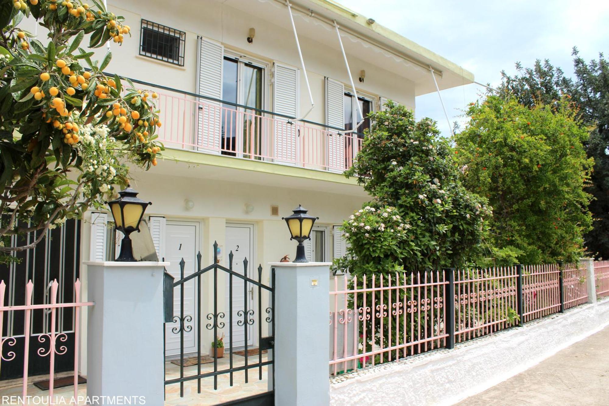 Rentoulia Apartments Poúlithra المظهر الخارجي الصورة
