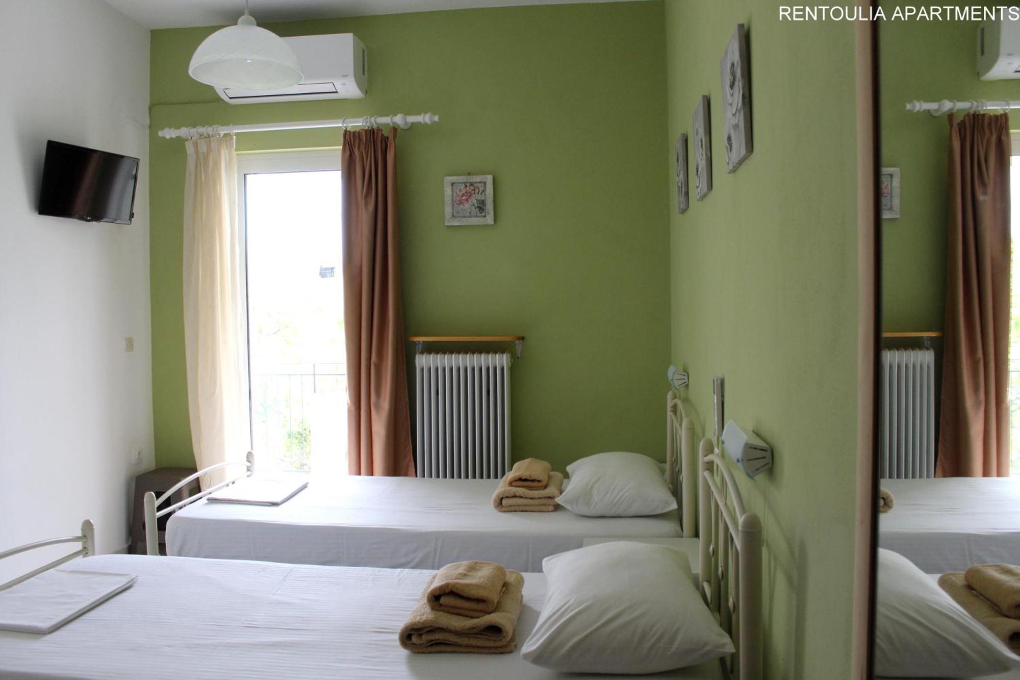 Rentoulia Apartments Poúlithra المظهر الخارجي الصورة