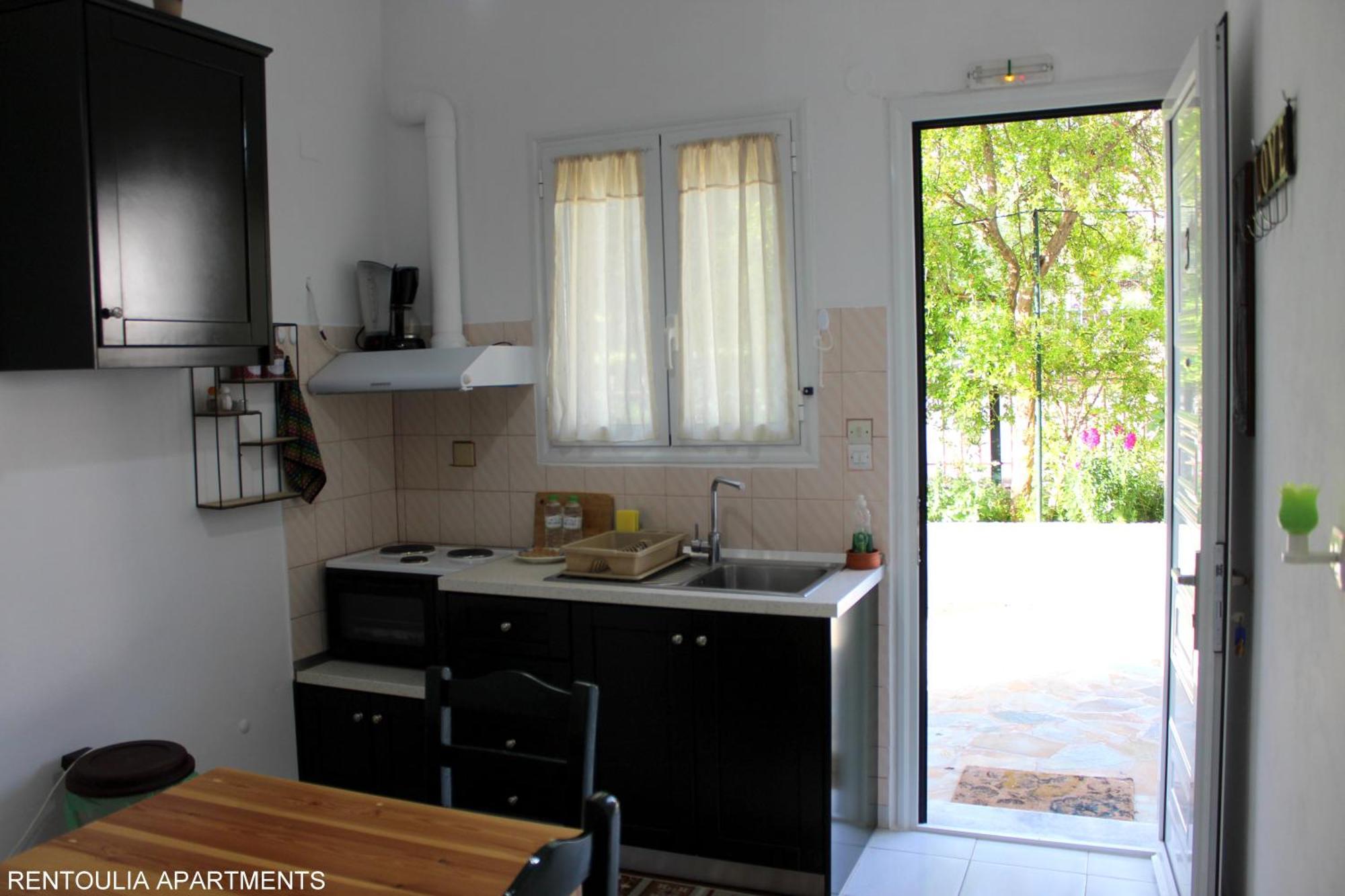 Rentoulia Apartments Poúlithra المظهر الخارجي الصورة